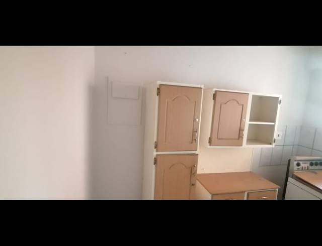 1.5 BEDROOM FLAT SOLD IN STILFONTEIN EXT 3